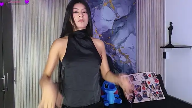 LissaWiild online show from July 9, 7:27 pm