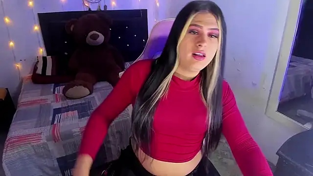 blonde girl01 online show from February 15, 10:42 pm