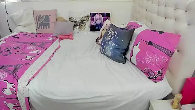 Ammy Queen online show from March 15, 1:40 am