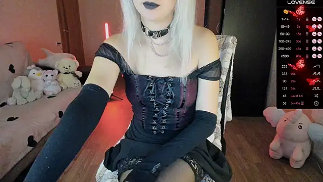 Snapshot of shimizyre___ chatting on September 8, 5:56 pm shimizyre online show from September 8, 5:56 pm