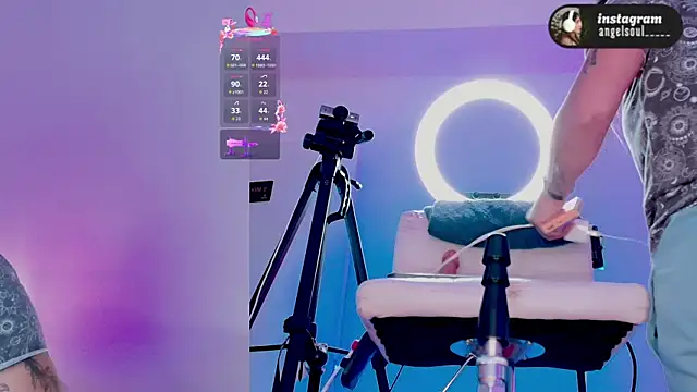 Angelst   online show from April 24, 1:30 am