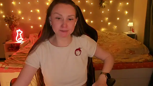 desperatehousewife   online show from July 11, 10:21 pm
