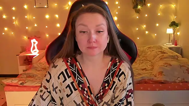 desperatehousewife   online show from April 30, 3:34 am