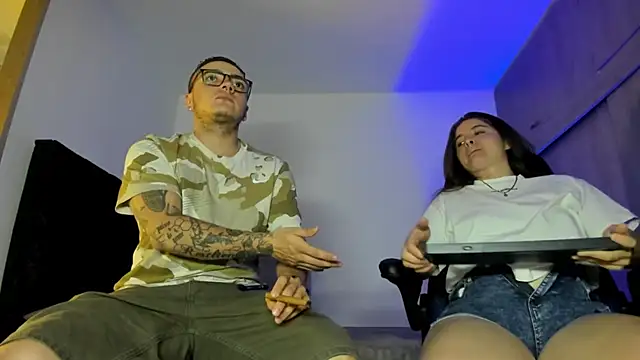 male pussy online show from October 21, 7:07 pm