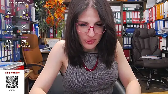 classyladyrellax online show from April 25, 1:41 pm