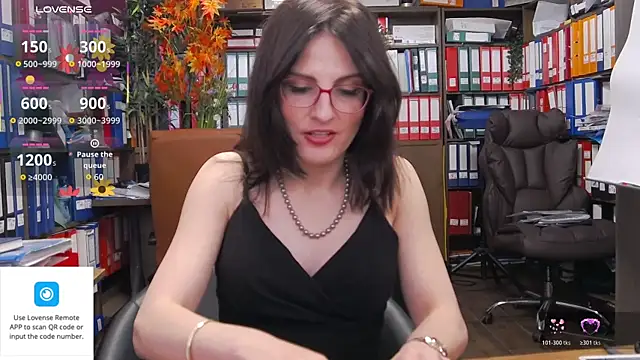 classyladyrellax online show from April 22, 11:51 am