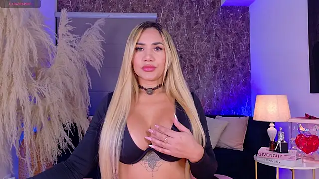 Celestemilan online show from July 23, 8:06 pm