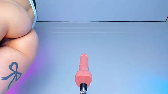 maakimo online show from February 24, 5:39 am