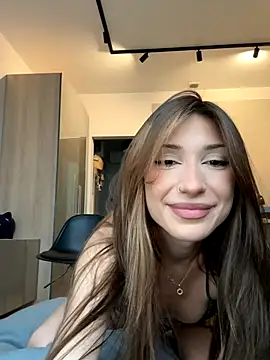 Snapshot of mollyyank chatting on October 17, 10:51 am mollyyank online show from October 17, 10:51 am