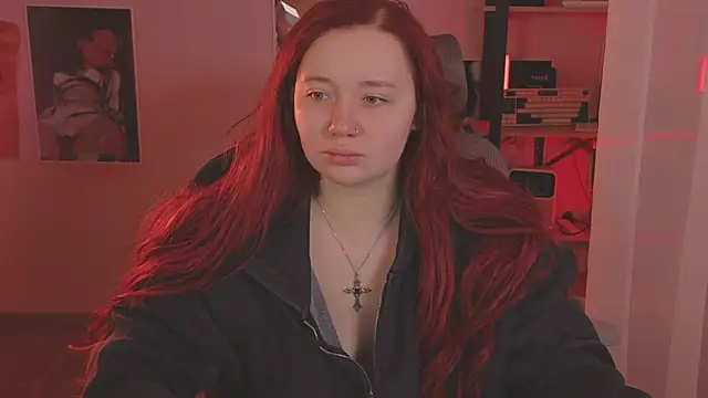 carolina elf online show from April 23, 6:32 am