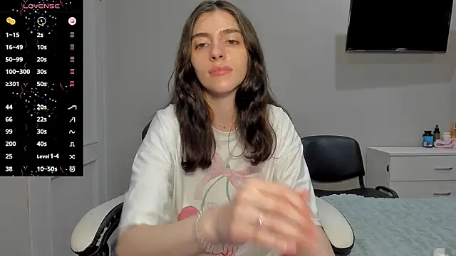 broosnica1 online show from October 22, 11:26 am