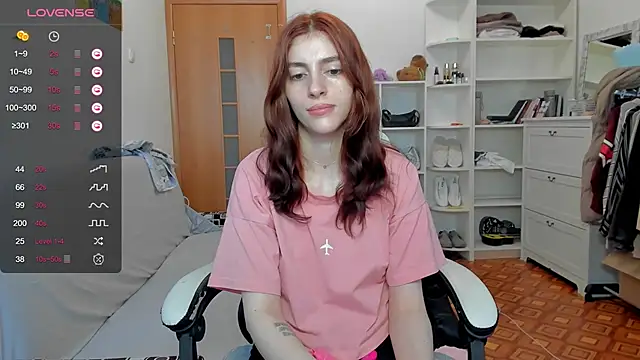broosnica1 online show from May 6, 8:51 am