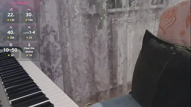 mila von tease online show from November 21, 8:11 pm