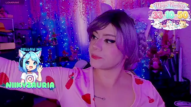  niiky online show from April 21, 7:43 pm