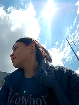 Violeta 12- online show from April 25, 6:38 pm