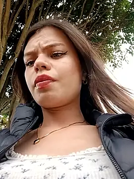 Violeta 12- online show from June 12, 4:48 pm