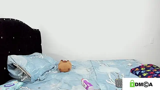 loreth J online show from April 22, 4:26 pm