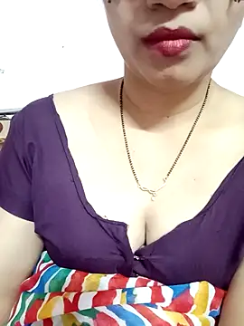 Snapshot of Hotanita99 chatting on September 21, 6:12 am Hotanita99 online show from September 21, 6:12 am