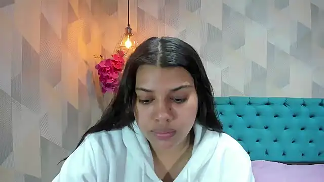 LindaBreeS online show from June 14, 3:23 pm