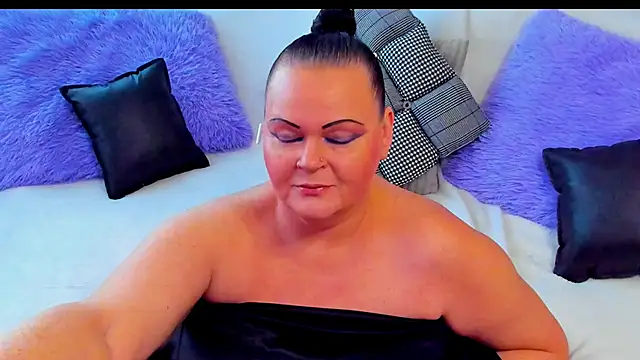 MilanaBiegert online show from December 14, 8:31 am