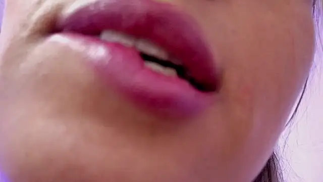 elena detroya online show from October 17, 1:25 pm