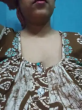 sexyindi couple online show from June 10, 7:51 am