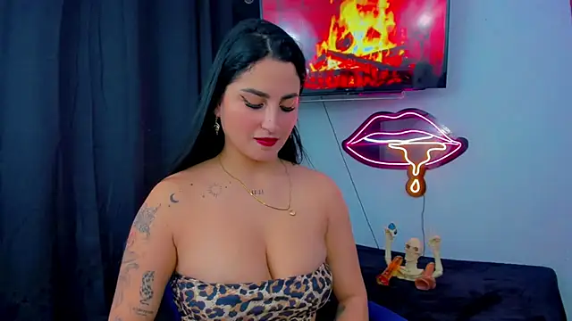 sunshine uwu22 online show from March 31, 6:30 pm