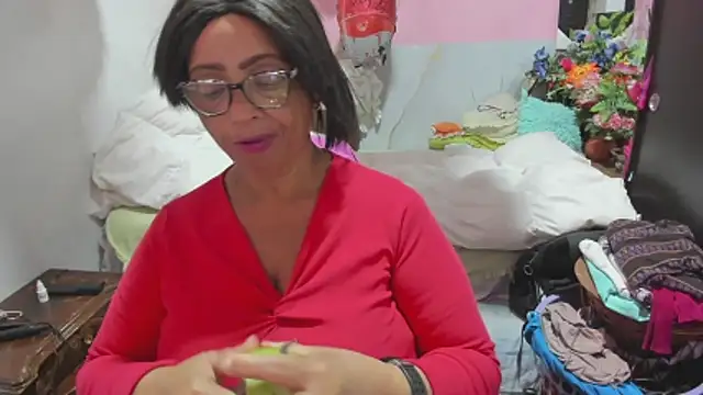 Mrs mommy  online show from April 22, 2:52 am