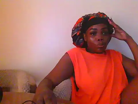 HOTKIKI24 online show from March 13, 11:33 am