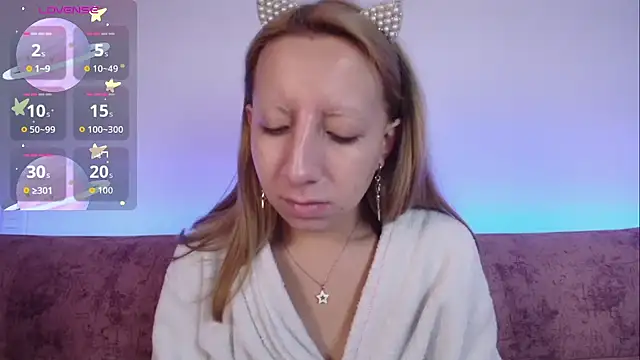 Snapshot of Miiaa_doll chatting on October 13, 11:57 am Miiaa doll online show from October 13, 11:57 am