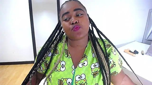 Snapshot of exotic_karmella chatting on September 16, 8:39 pm exotic karmella online show from September 16, 8:39 pm