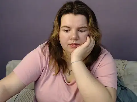 so shy online show from November 9, 8:32 am