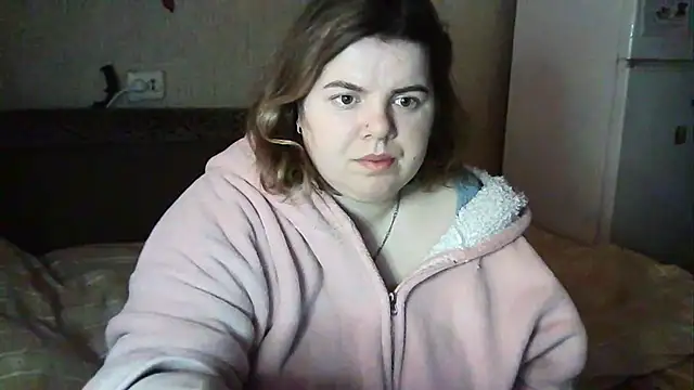 so shy online show from April 22, 6:32 am