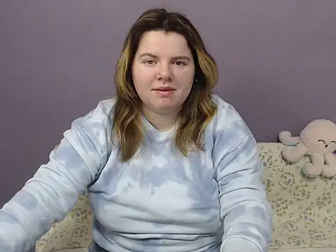 so shy online show from November 25, 8:16 am