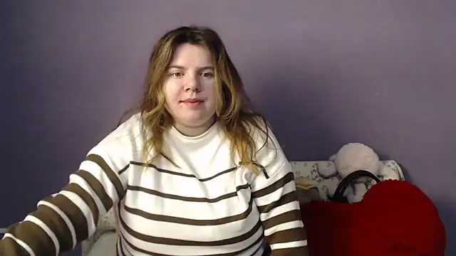 so shy online show from February 10, 7:44 am