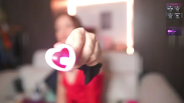 katlyn martins online show from April 1, 6:16 pm