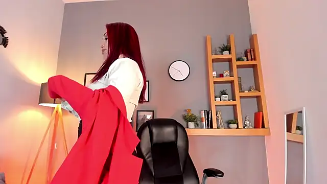 Snapshot of helenaduque_ chatting on October 4, 12:11 pm helenaduque online show from October 4, 12:11 pm