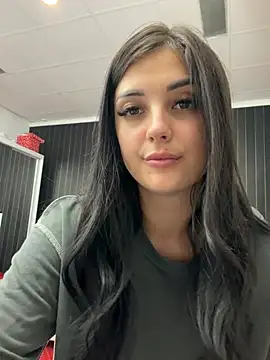 SophiaVilner online show from April 23, 5:59 pm