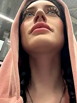 Melissa crazy online show from November 15, 3:24 pm