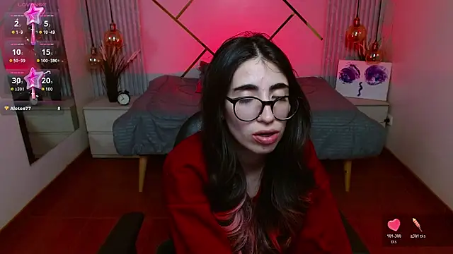 LenaRoses online show from May 22, 9:46 pm
