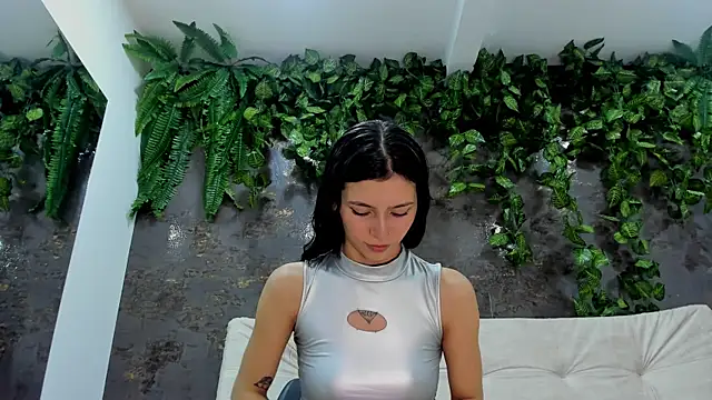 alice greco online show from December 1, 8:00 pm