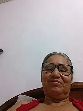  candi online show from June 8, 11:44 am