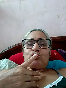  candi online show from September 10, 8:53 pm