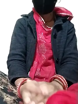 Anushka Ji online show from December 3, 3:42 am