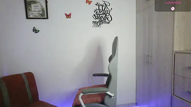 Nala j8 online show from July 28, 3:21 pm