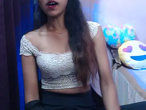 Snapshot of Angel_kiyara chatting on October 11, 7:27 pm Angel kiyara online show from October 11, 7:27 pm