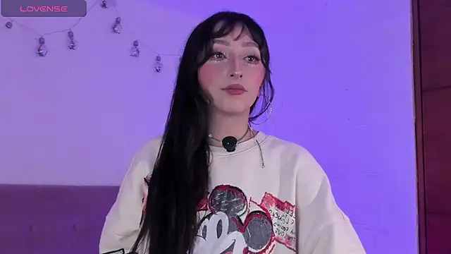 v1cky  online show from February 22, 12:44 am