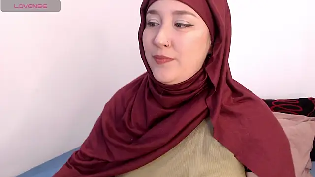 Dalila bashar online show from May 7, 7:28 pm