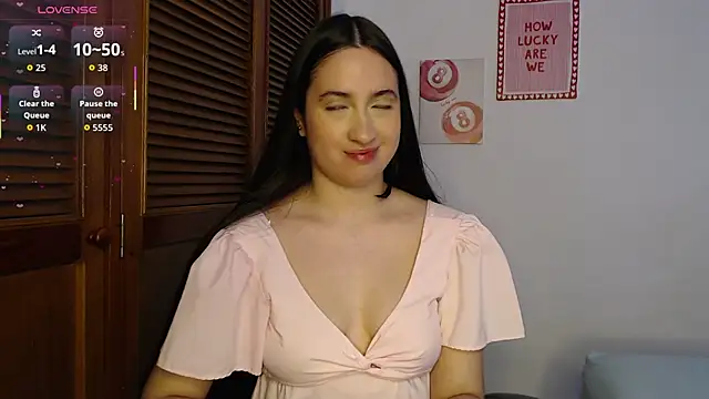 sofiaduque 26 online show from March 11, 8:11 pm