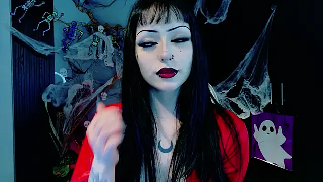 Madison Jackson online show from October 30, 11:06 pm